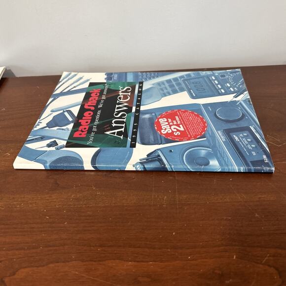 1995 VTG Radio Shack Answers Catalog Paperback Electronics Reference Technology - Picture 3 of 7